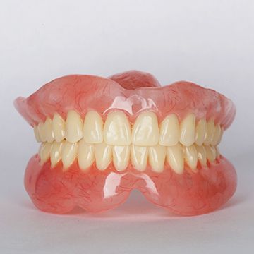 Зубные протезы Акри-Фри